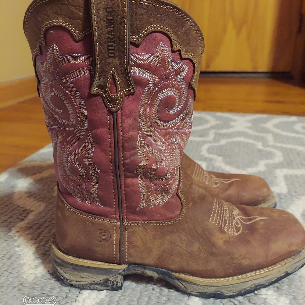 Womans boots